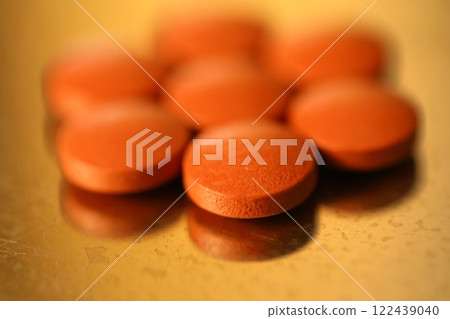 Medical Tablets closeup Medical Tablets closeup 122439040