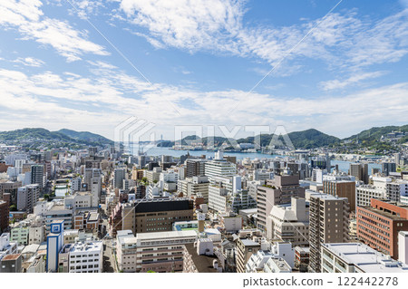 長崎縣長崎市：從長崎市中心俯瞰長崎市容 122442278