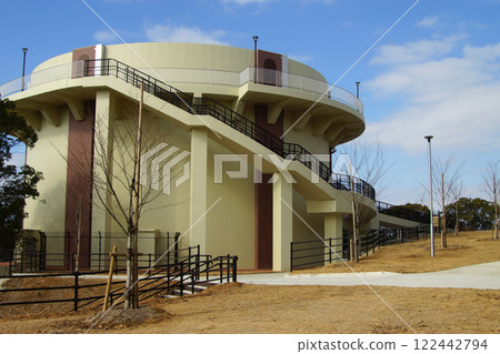 "Enmei Water Reservoir" scenery on the walking course of Enmei Park, Omuta City, Fukuoka Prefecture 122442794