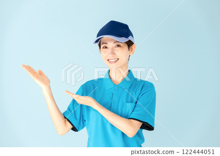 女人，送貨，揮手 122444051