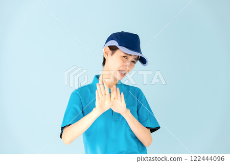 女士，禁止送貨 122444096