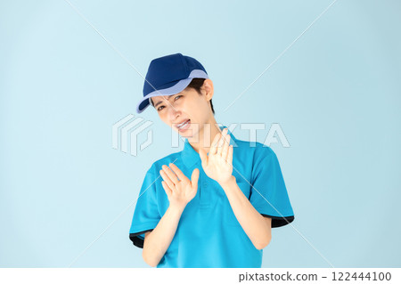 Women, delivery not allowed 122444100