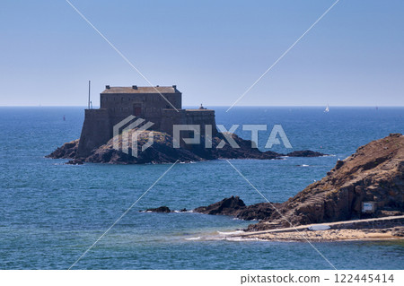 The Petit Be off the coast of Saint-Malo 122445414