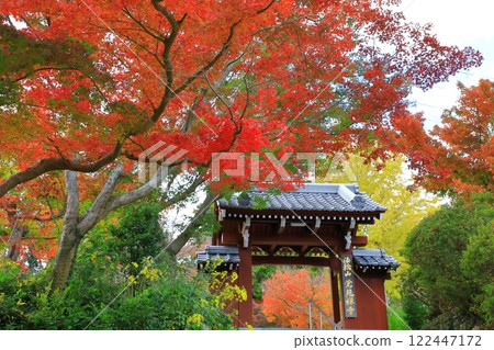 法輪山覺緣寺 122447172