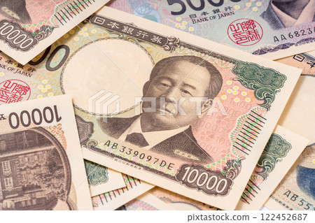 Up of 10,000 yen bills 122452687