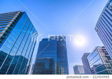 Yokohama cityscape in Japan: Towards a new era... View of the Yokohama Sympho Stage and other buildings in front of Shin-Takashima Station = January 15, 2025 122454493