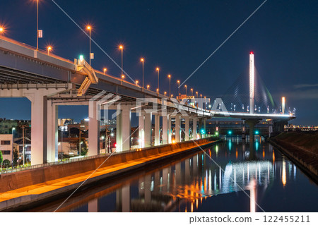 "Tokyo" Metropolitan Expressway Katsushika Harp Bridge night view "Tokyo" Metropolitan Expressway Katsushika Harp Bridge night view 122455211