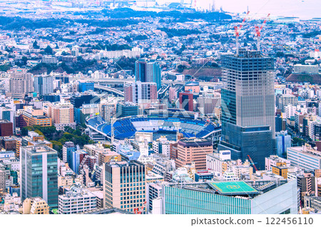 Yokohama cityscape in Japan, overlooking Yokohama Stadium, the base gate in front of Kannai Station, Yokohama Kannai Tower, etc. (January 2025) 122456110