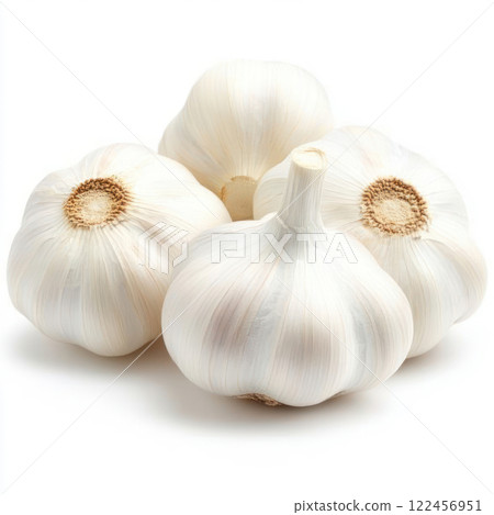 Fresh garlic bulbs arranged on a white background. isolated on white background. 122456951