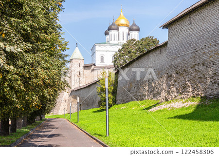 View of the medieval Pskov Kremlin (Krom) in summer. Pskov, Russia 122458306