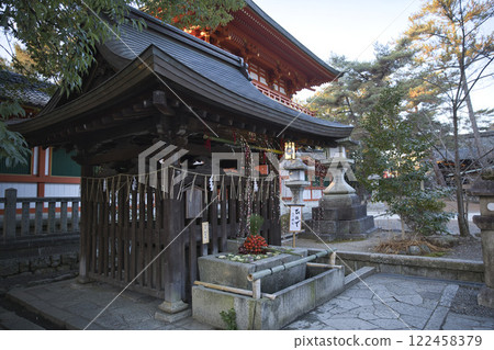 Imamiya Shrine Chozuya 1 122458379