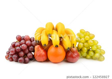 Set of fruits isolated on a white background. 122458927