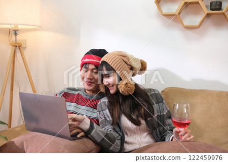 Young Asian couple living at home 122459976