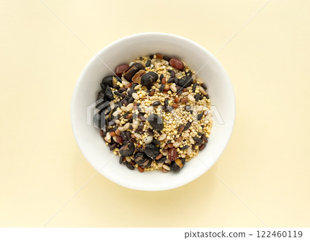 Sixteen grain rice Sixteen grain rice 122460119