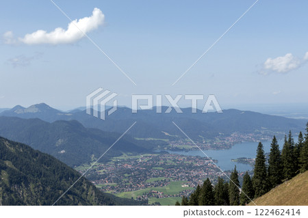 Tegernsee lake,  Bodenschneid mountain tour in springtime, Bavaria, Germany 122462414