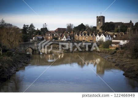 Aylesford in Kent on the river Medway 122466949