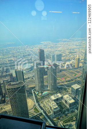 Dubai_Scenery from the Burj Khalifa observation deck 122469905