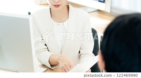 Working career woman Working career woman 122469990