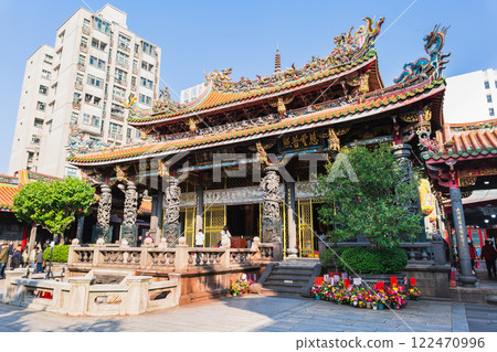 台灣龍山寺大殿 122470996