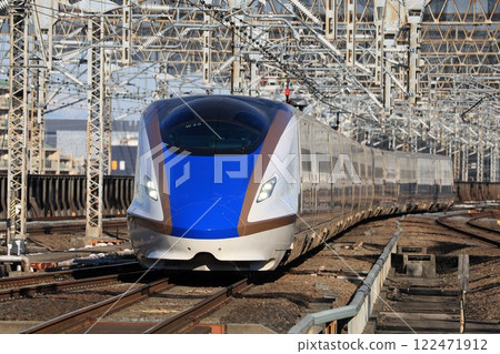 [JR West] W7 Series "Kagayaki" (Hokuriku Shinkansen: Omiya Station) 122471912