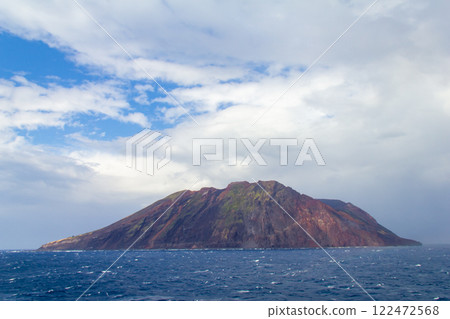 Torishima (Izu Torishima) Torishima (Izu Torishima) 122472568