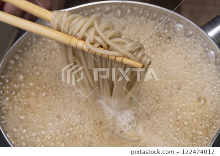鯡魚蕎麥麵 - 製作酸甜鯡魚的步驟和食譜 鯡魚蕎麥麵 - 製作酸甜鯡魚的步驟和食譜 122474012