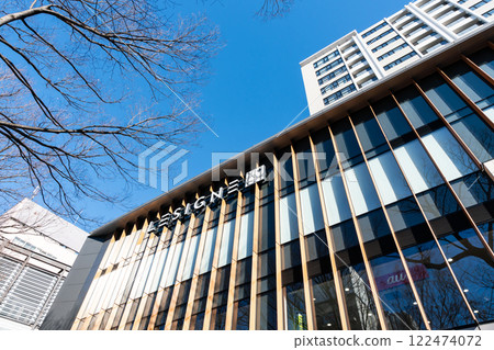 Looking up at Musashifuchu LE SIGNE on a clear winter day in Miyacho, Fuchu, Tokyo Looking up at Musashifuchu LE SIGNE on a clear winter day in Miyacho, Fuchu, Tokyo 122474072