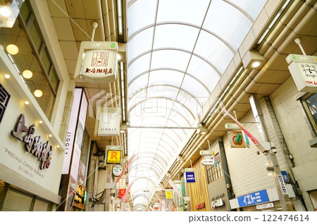Musashikoyama Shopping Street in Shinagawa, Tokyo Musashikoyama Shopping Street in Shinagawa, Tokyo 122474614