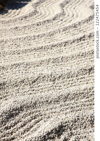 Undulating rock garden Undulating rock garden 122475454
