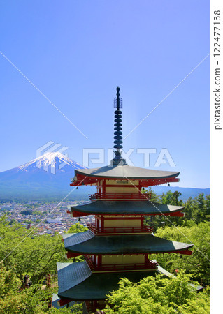 Five-story pagoda and Mount Fuji (Fujiyoshida City, Yamanashi Prefecture) Five-story pagoda and Mount Fuji (Fujiyoshida City, Yamanashi Prefecture) 122477138