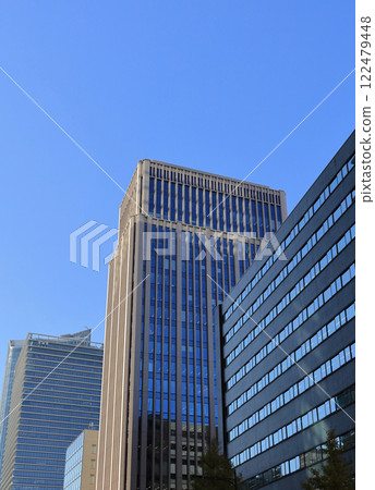View of the Ministry of Economy, Trade and Industry General Office Annex, Daido Life Kasumigaseki Building, and Toranomon Hills from near Tokyo Metro Kasumigaseki Station on Route 301 122479448