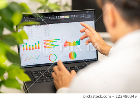 General affairs Accounting Clerical Sales General affairs Data scientist Table Line graph General affairs Accounting Clerical Sales General affairs Data scientist Table Line graph 122480349