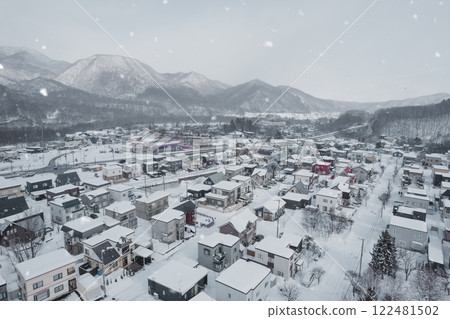 Snowing residential area (aerial view) Snowing residential area (aerial view) 122481502