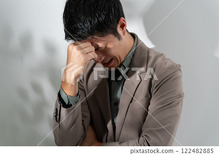 Men Office Casual Thinking 122482885