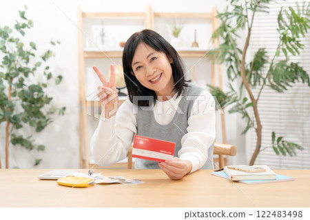 Senior woman life plan smile 122483498