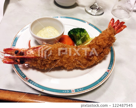 Delicious giant fried shrimp Delicious giant fried shrimp 122487545