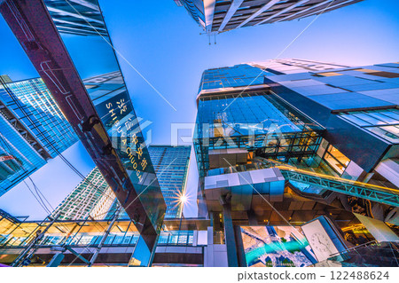 日本東京城市景觀:邁向輝煌時代…從澀谷中央街俯瞰東急廣場等地區 = 2025 年 1 月 10 日 日本東京城市景觀:邁向輝煌時代…從澀谷中央街俯瞰東急廣場等地區 = 2025 年 1 月 10 日 122488624