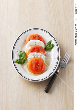 Caprese  Caprese  122488963