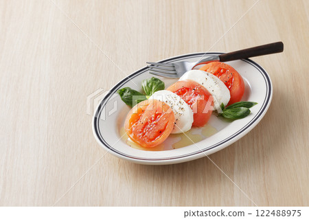 Caprese Caprese 122488975