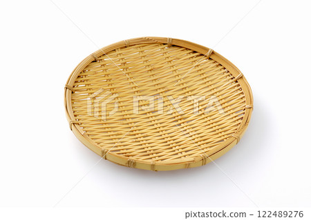 Bamboo shoots 122489276