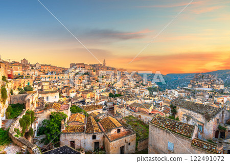 Matera, Italy Overlooking Sassi di Matera Matera, Italy Overlooking Sassi di Matera 122491072