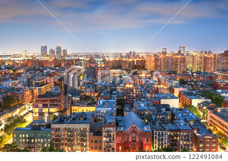 New York, New York, USA overlooking the Lower East Side 122491084