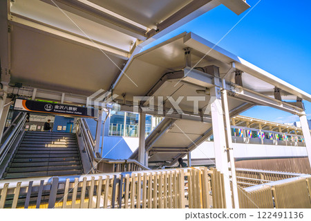 日本橫濱城市景觀，俯瞰橫濱海濱線、金澤八景站等。 122491136