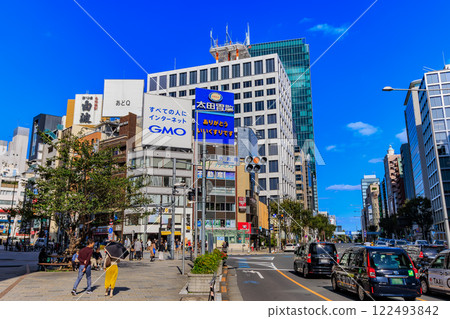 東京都港區北青山市街景（外苑前交叉路口） 122493842