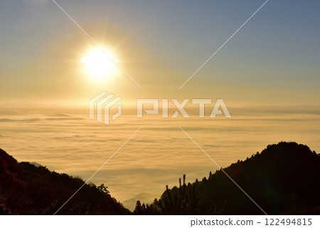 Sea of clouds in the Iga Basin from the Otogi Pass Observation Deck Sea of clouds in the Iga Basin from the Otogi Pass Observation Deck 122494815