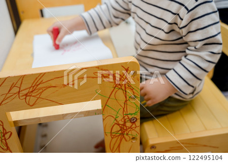 Graffitied desk Graffitied desk 122495104