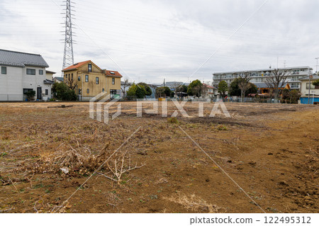 A large plot of land on which housing is planned to be built 122495312