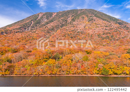 栃木縣:奧日光的秋季和男體山的紅葉 栃木縣:奧日光的秋季和男體山的紅葉 122495442