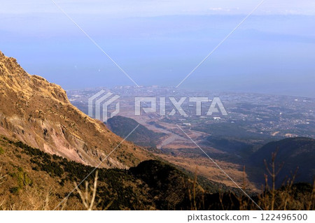 1月的長崎、雲仙普賢山的晴空、平成新山、了解天災的恐怖之旅、雲仙溫泉、地質公園、島原半島 1月的長崎、雲仙普賢山的晴空、平成新山、了解天災的恐怖之旅、雲仙溫泉、地質公園、島原半島 122496500