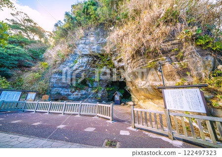 Yokosuka cityscape in Japan - Directions to Kannonzaki Lighthouse at Kannonzaki - 13 Kannon statues... 122497323